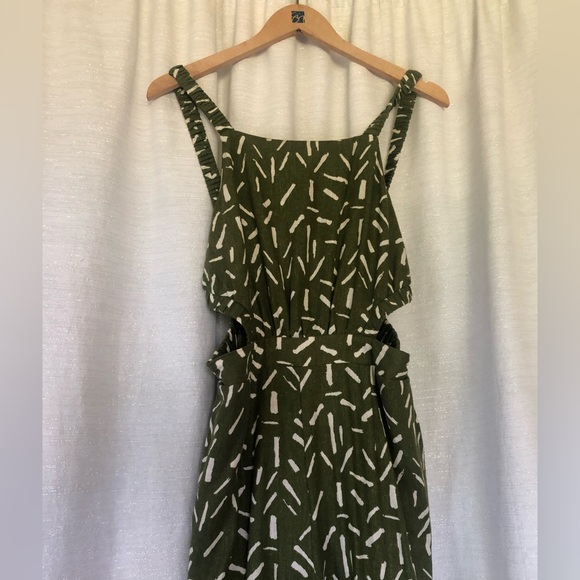 Endless Blu. Statement Jumper💚 - Picture 1 of 4